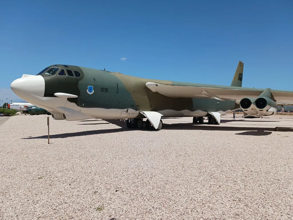 A Nuclear Wake-Up Call in 1966 - B52-G Stratofortress